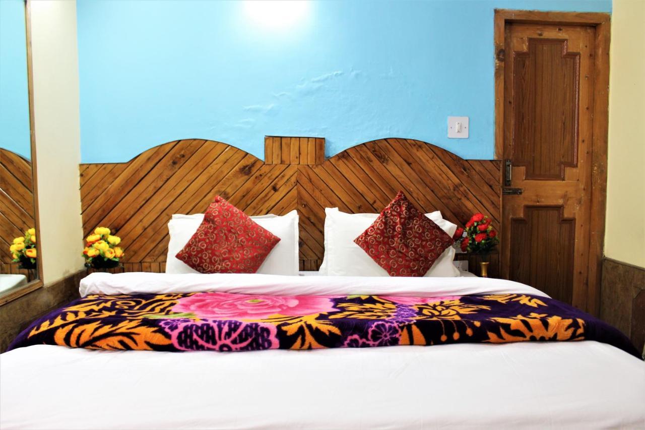 Hotel New Royal Manāli Exterior foto